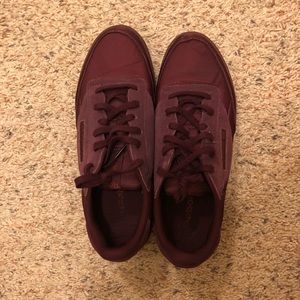 Women’s Reebok’s